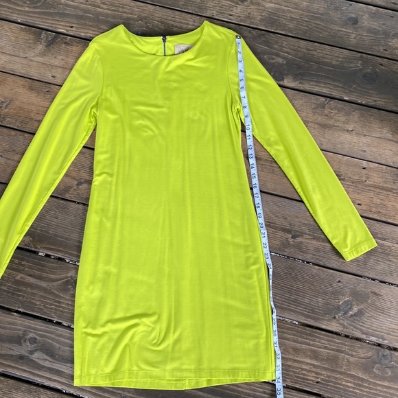 Lily Aldridge for Velvet by Graham & Spencer Beki Mini Dress - Picture 6 of 16